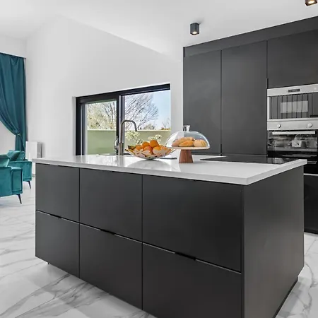 With Five Stars Villa